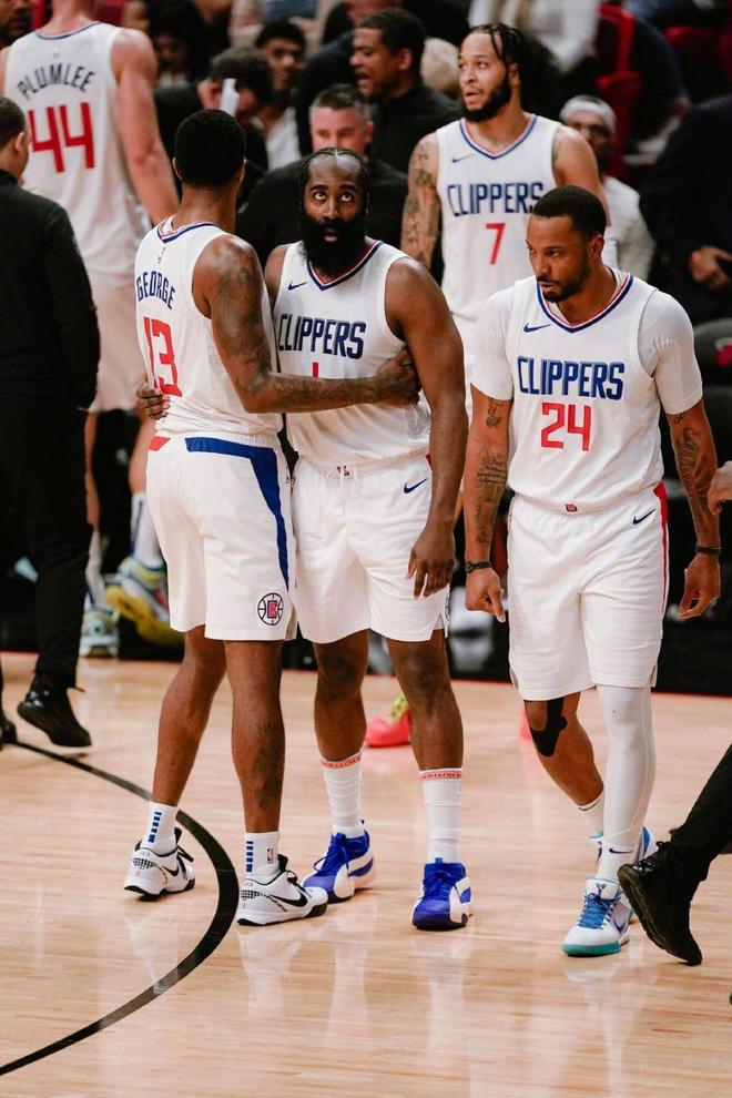 三线距离紧 三线距离紧