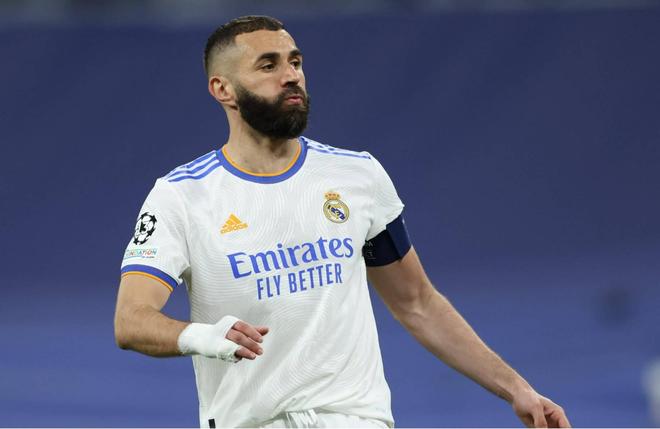 英超｜ 德比战爆发冲突3人领红 埃弗顿“超时”绝平利物浦