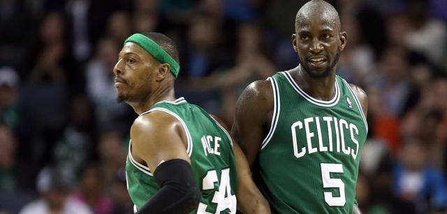 英超｜ 德比战爆发冲突3人领红 埃弗顿“超时”绝平利物浦