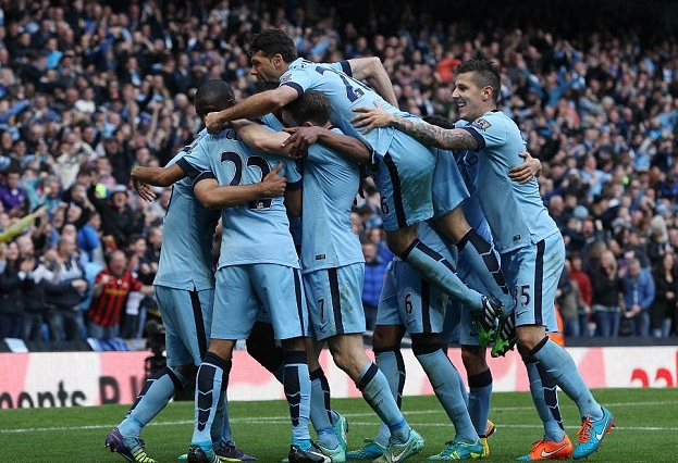 《碧蓝航线》2025冬日快闪点燃玩家热情 三城线下嘉年华圆满落幕