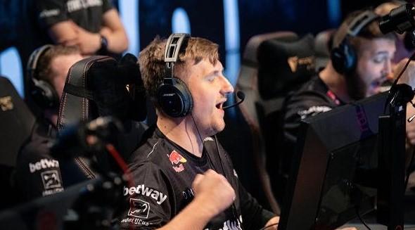 某次对上强 某次对上强